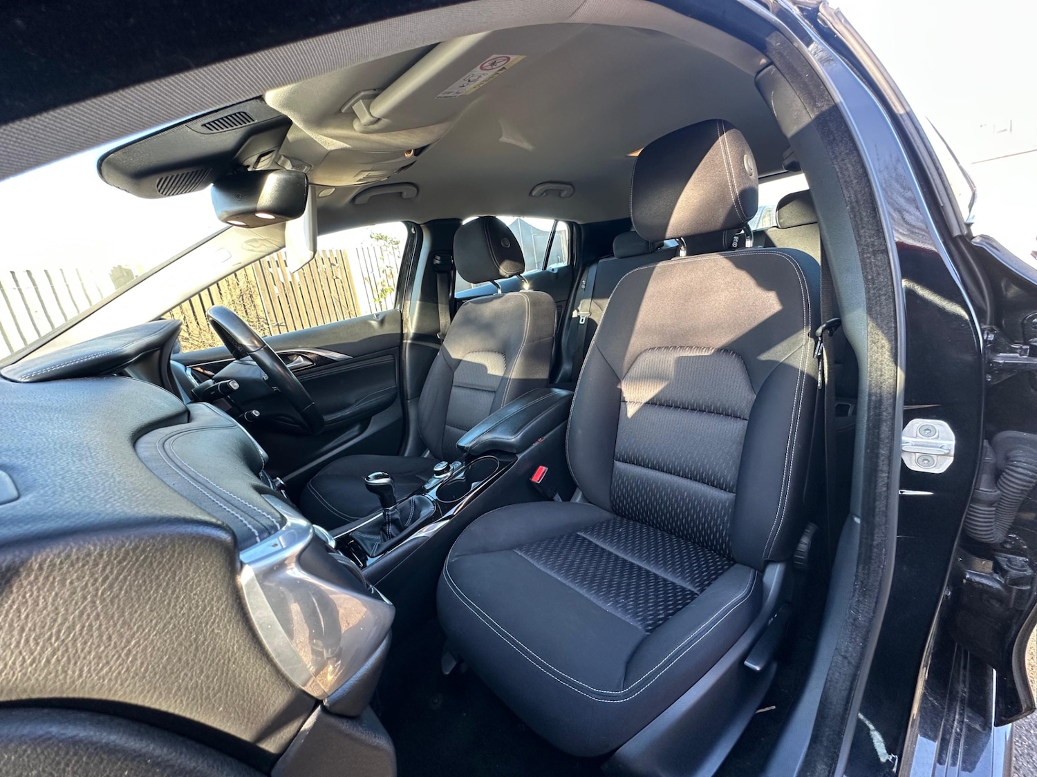 Used Infiniti Q30 2016 for sale - 76608590: Photo 8