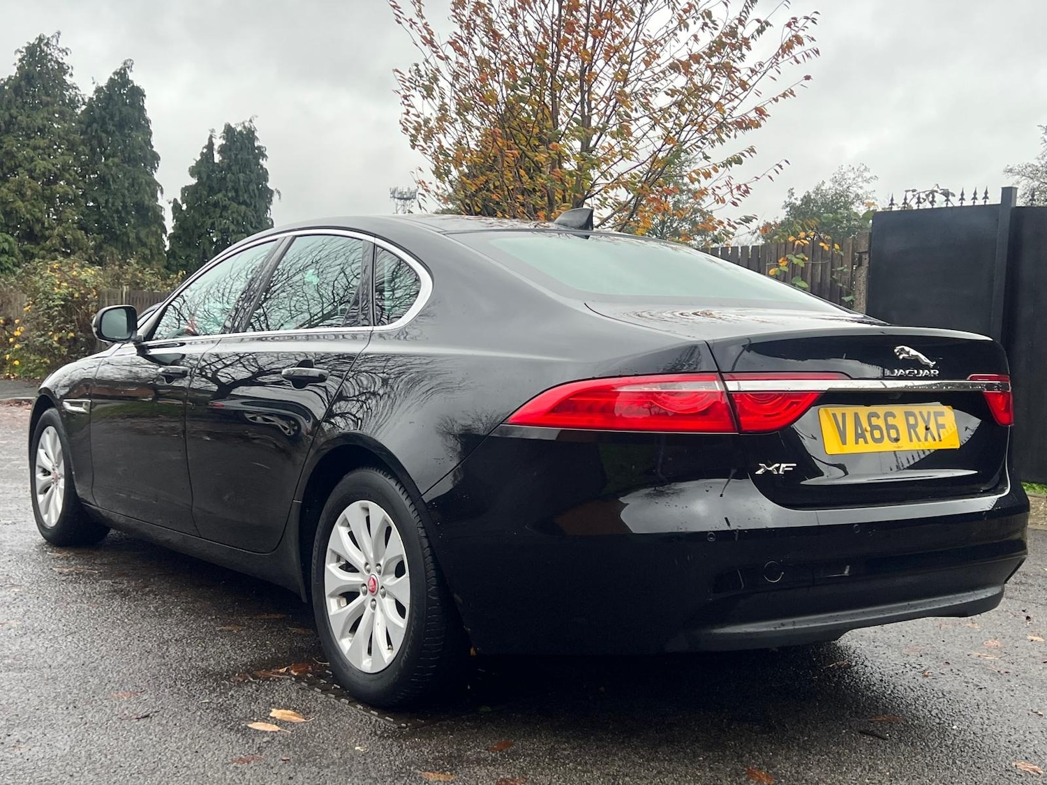 Used Jaguar XF 2017 for sale - 76528651: Photo 12