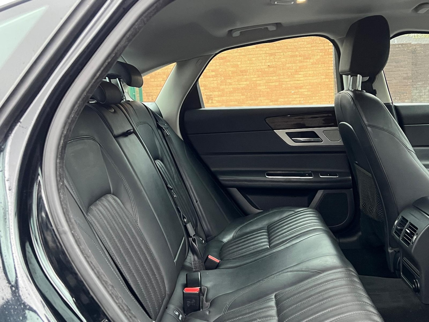 Used Jaguar XF 2017 for sale - 76528651: Photo 22