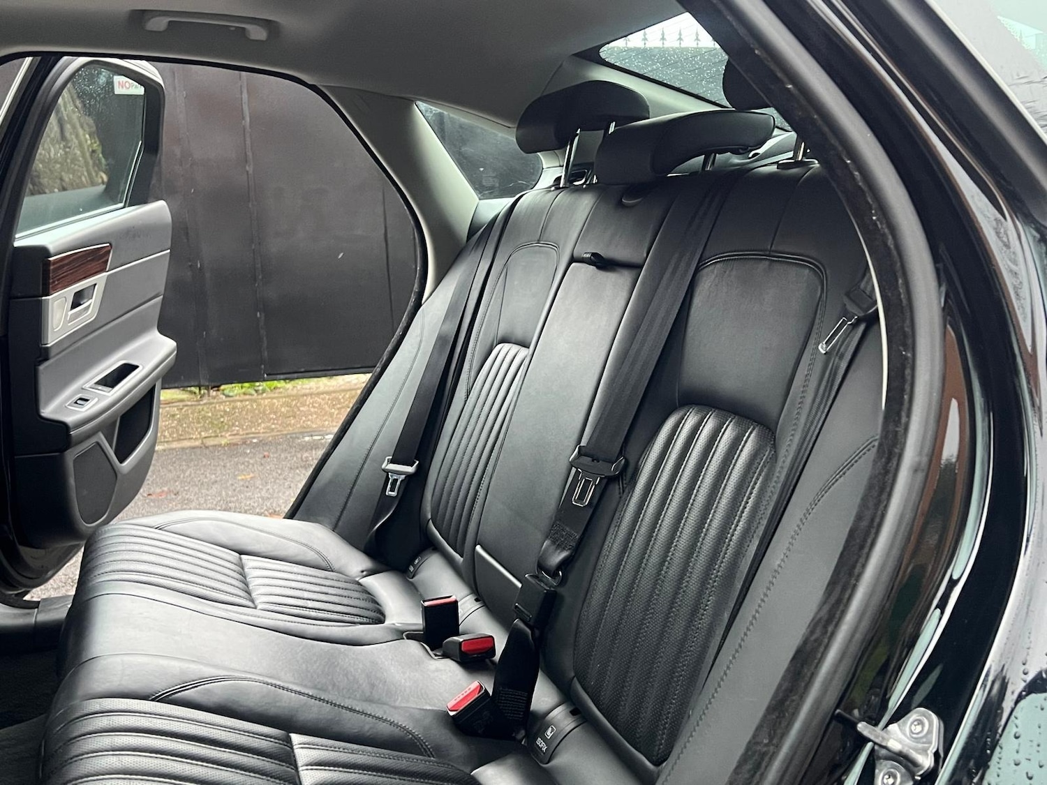 Used Jaguar XF 2017 for sale - 76528651: Photo 3