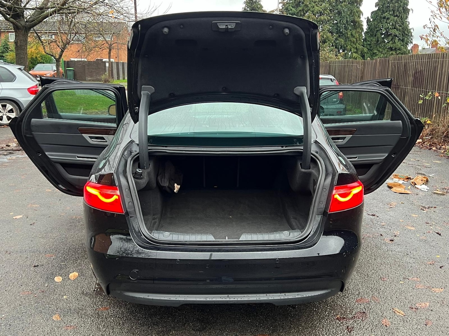 Used Jaguar XF 2017 for sale - 76528651: Photo 45