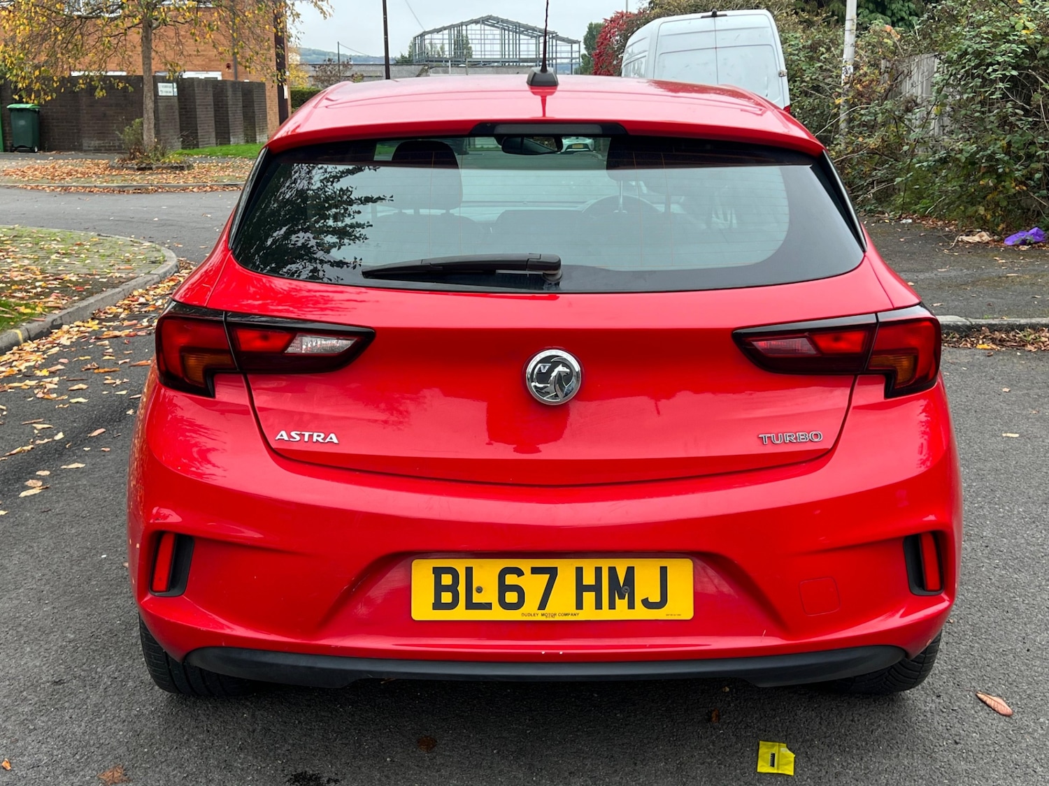 Used Vauxhall Astra 2017 for sale - 76371764: Photo 2