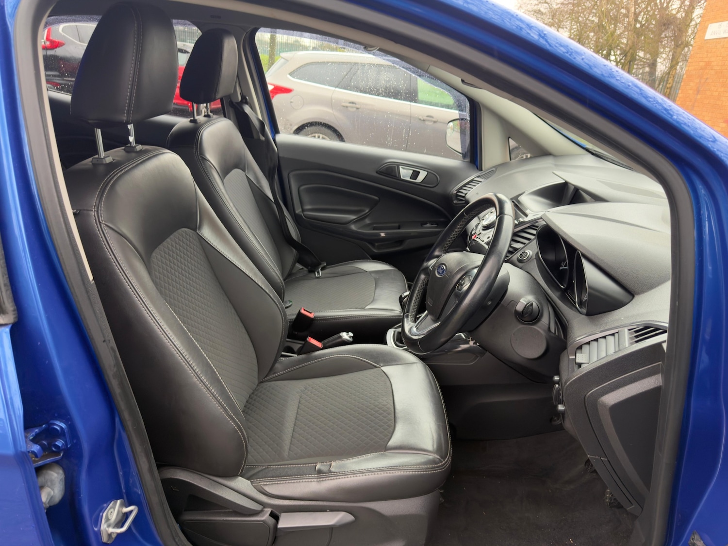 Used Ford Ecosport 2017 for sale - 77254310: Photo 17