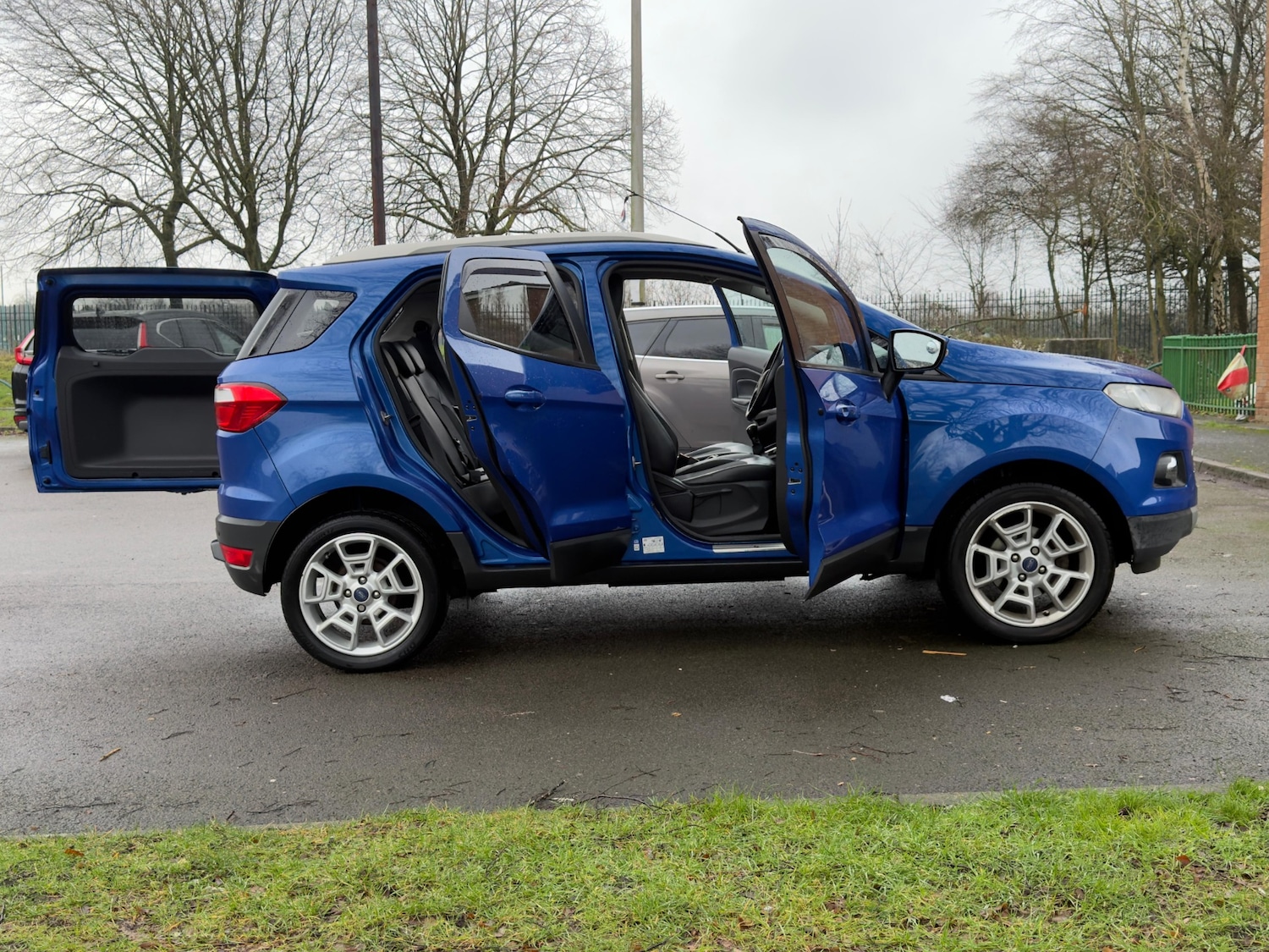 Used Ford Ecosport 2017 for sale - 77254310: Photo 38