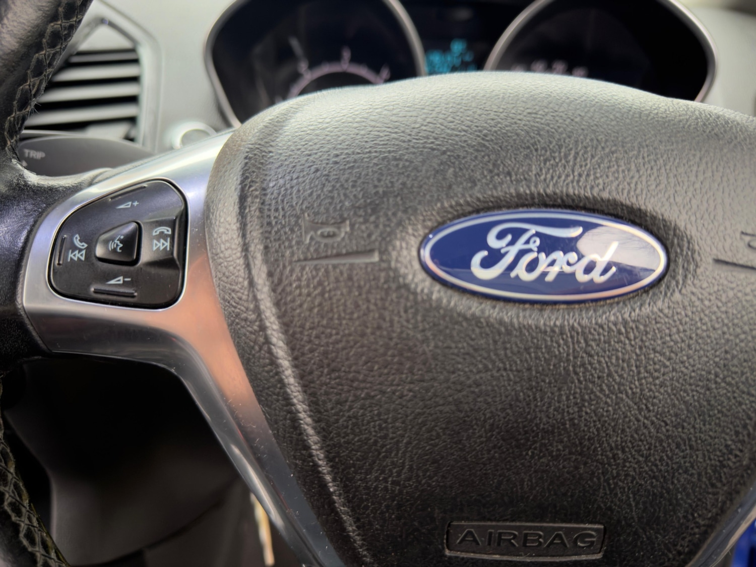 Used Ford Ecosport 2017 for sale - 77254310: Photo 41