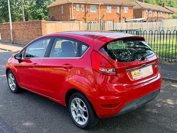 Used Ford Fiesta 2011 for sale - 78735014: Photo