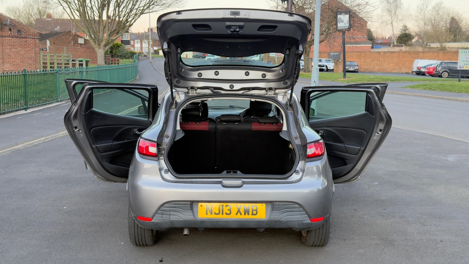 Used Renault Clio 2013 for sale - 77551520: Photo 35