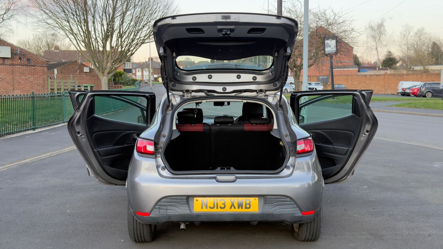 Used Renault Clio 2013 for sale - 77551520: Photo 36