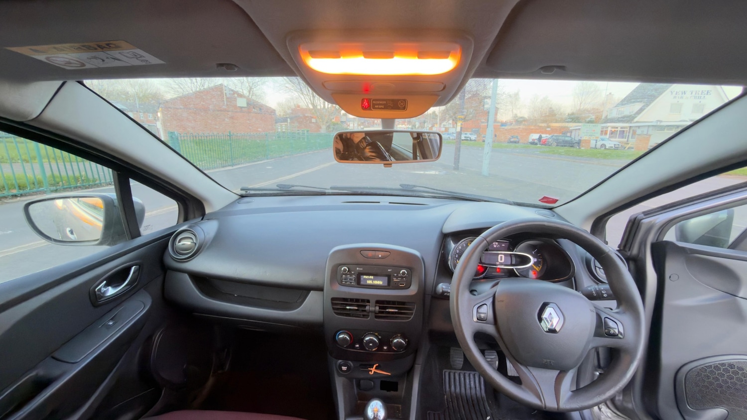 Used Renault Clio 2013 for sale - 77551520: Photo 44