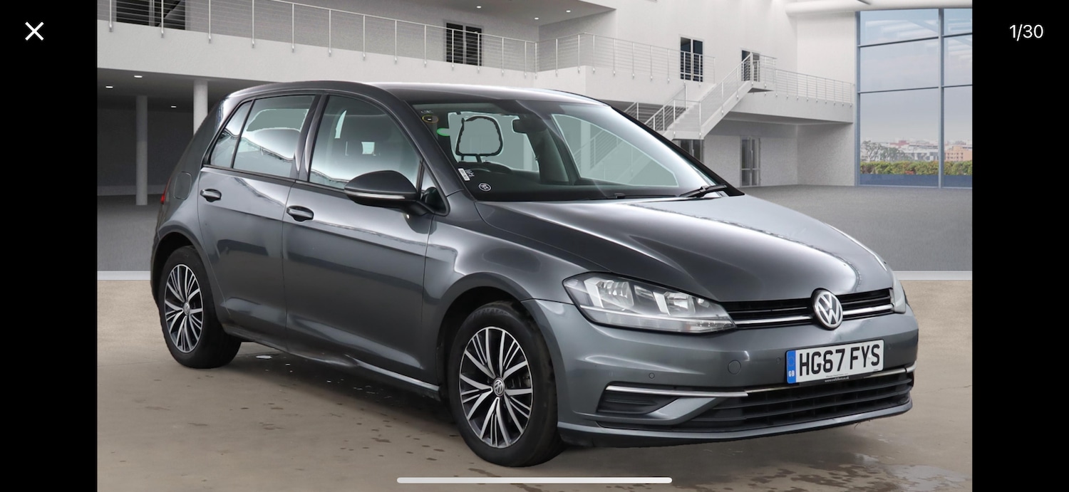 Used Volkswagen Golf 2017 for sale - 76497737: Photo 1