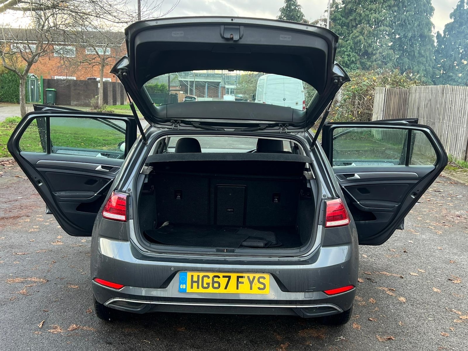 Used Volkswagen Golf 2017 for sale - 76497737: Photo 14