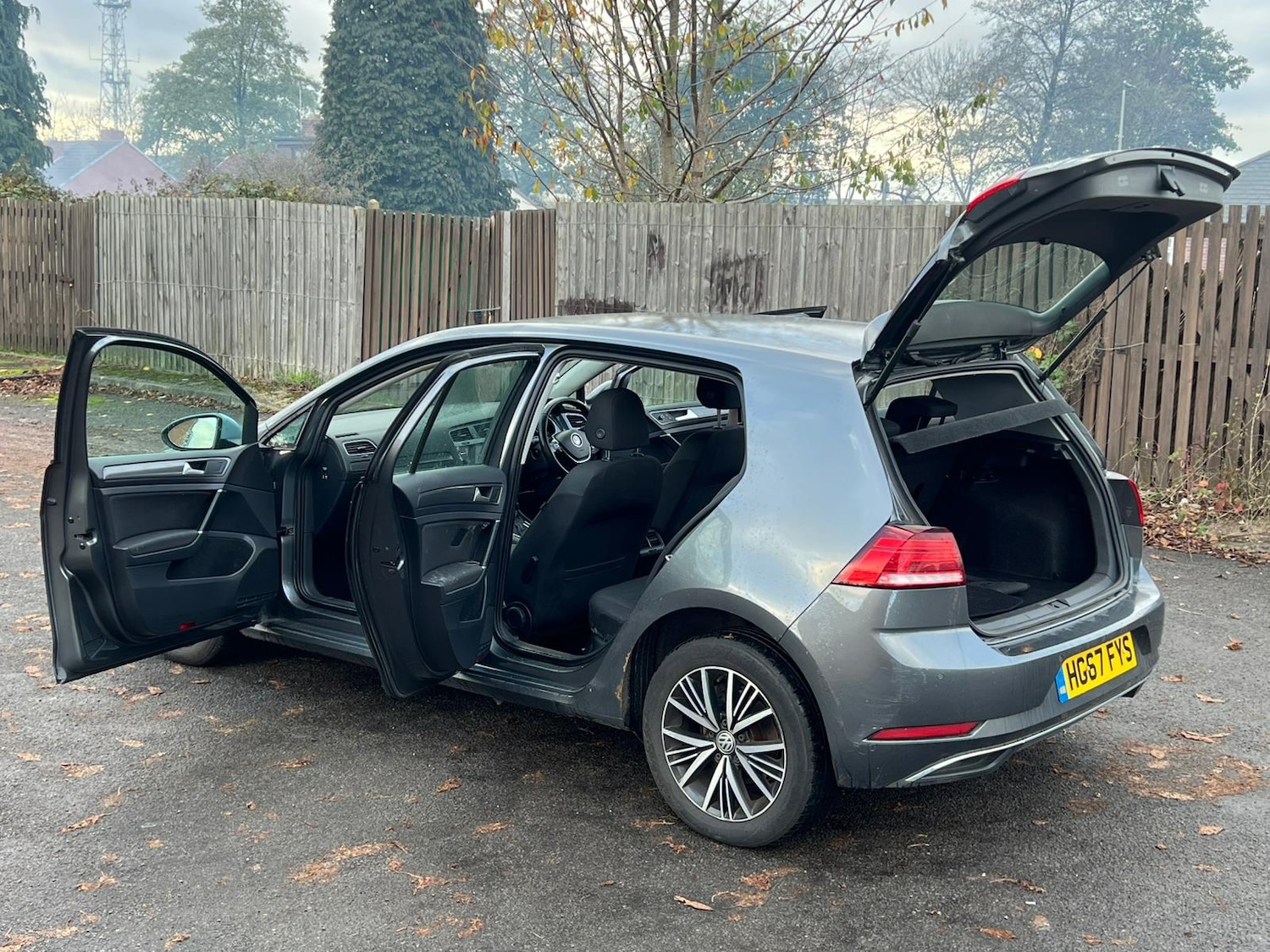 Used Volkswagen Golf 2017 for sale - 76497737: Photo 15