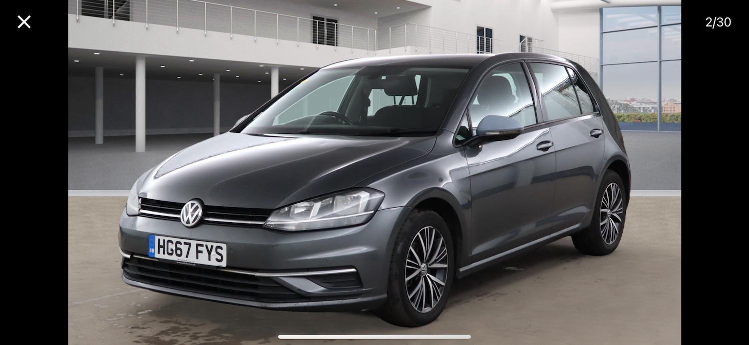 Used Volkswagen Golf 2017 for sale - 76497737: Photo 2