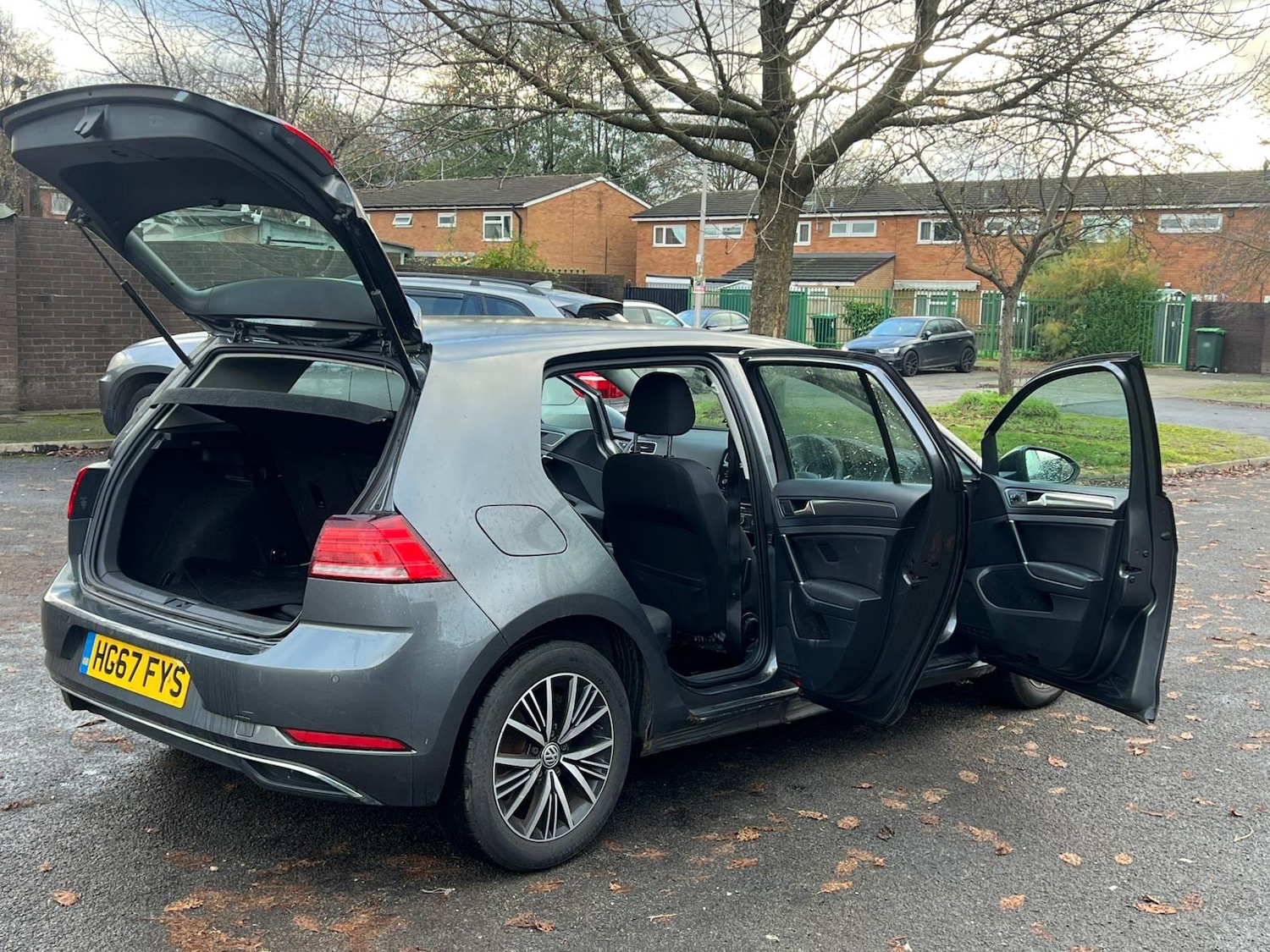 Used Volkswagen Golf 2017 for sale - 76497737: Photo 20