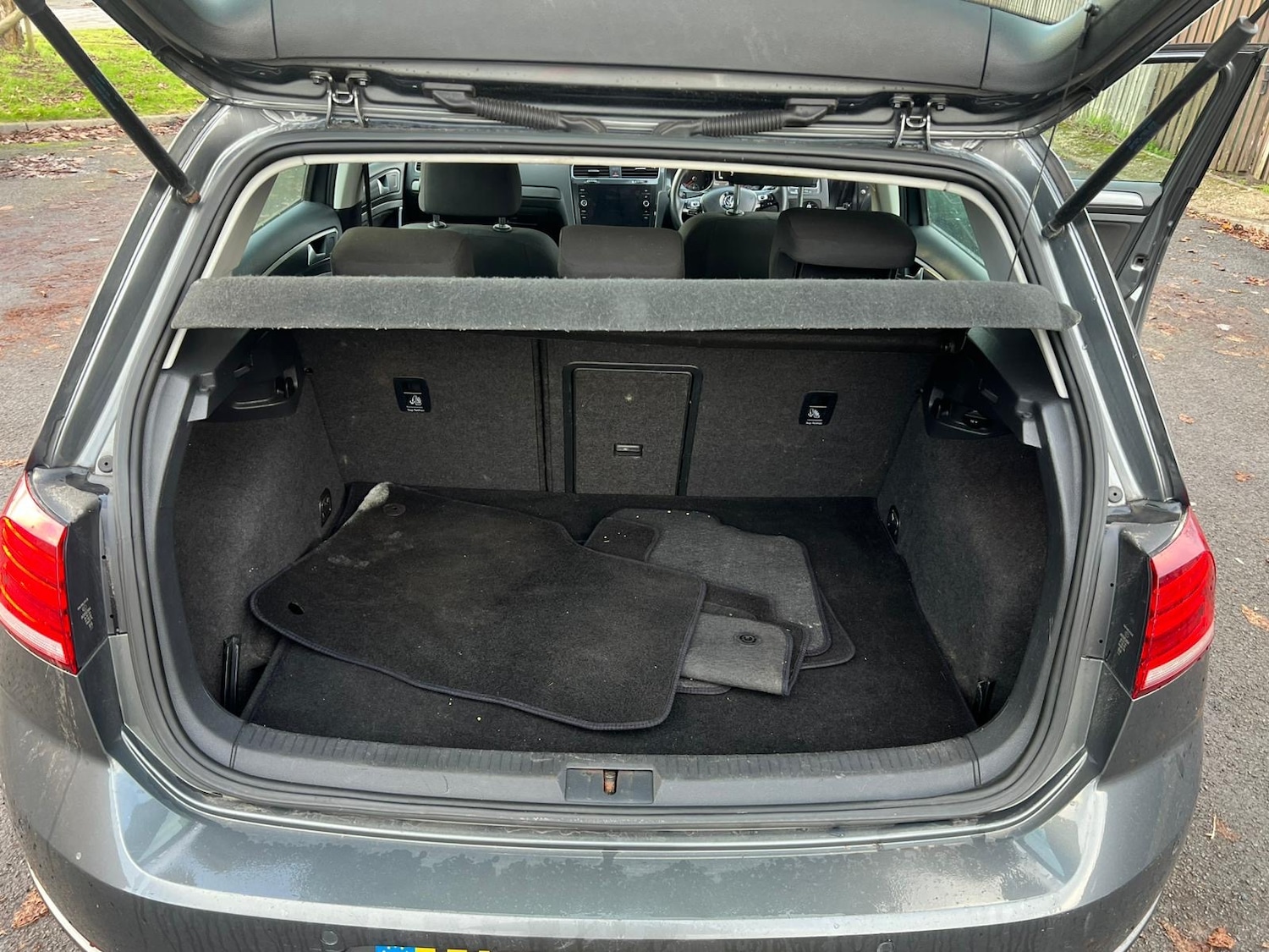 Used Volkswagen Golf 2017 for sale - 76497737: Photo 25