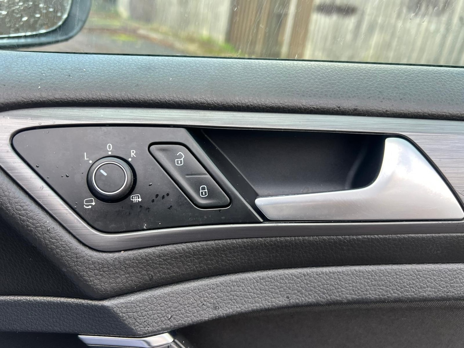 Used Volkswagen Golf 2017 for sale - 76497737: Photo 31