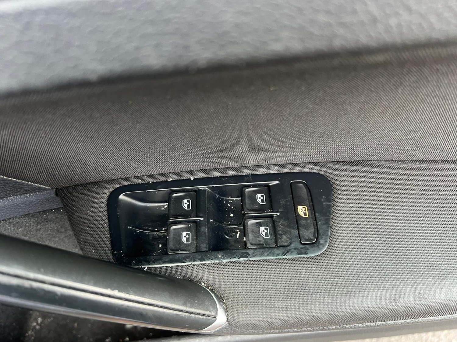 Used Volkswagen Golf 2017 for sale - 76497737: Photo 32