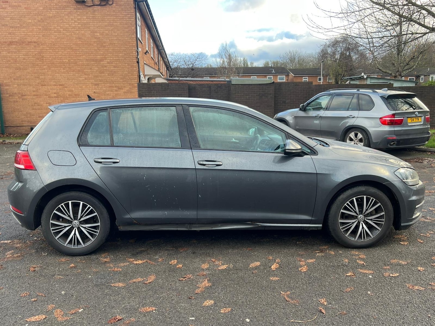 Used Volkswagen Golf 2017 for sale - 76497737: Photo 38