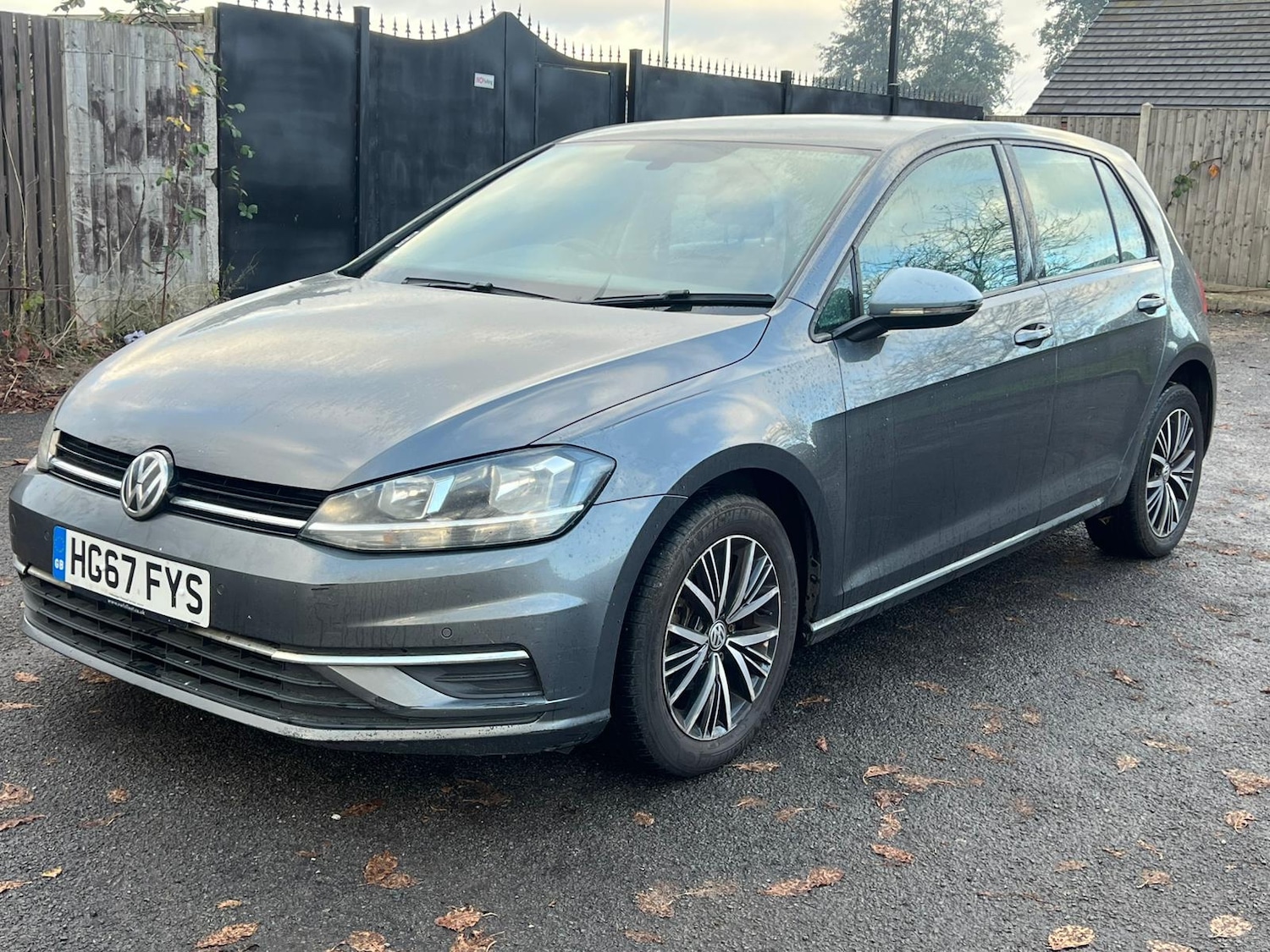 Used Volkswagen Golf 2017 for sale - 76497737: Photo 7