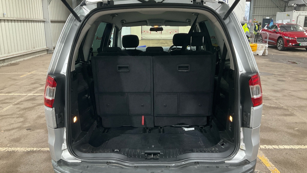 Used Ford Galaxy 2014 for sale - 76977256: Photo 7