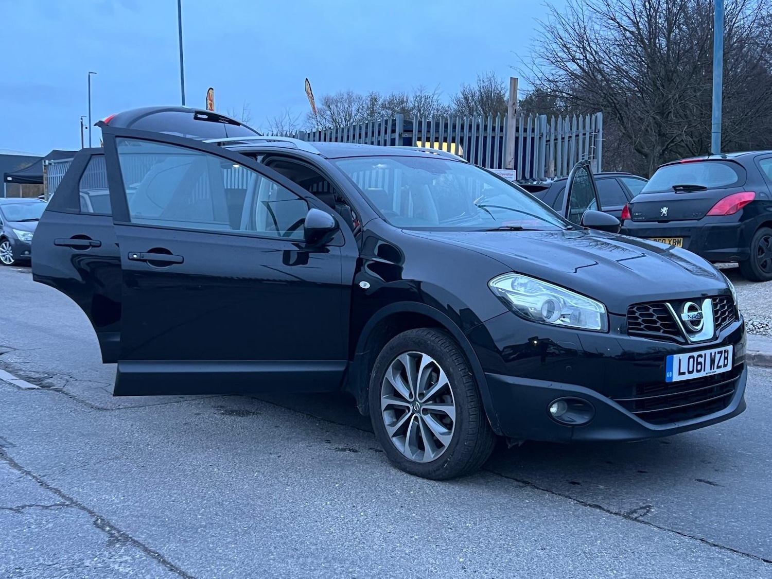 Used Nissan Qashqai+2 2012 for sale - 77157467: Photo 38