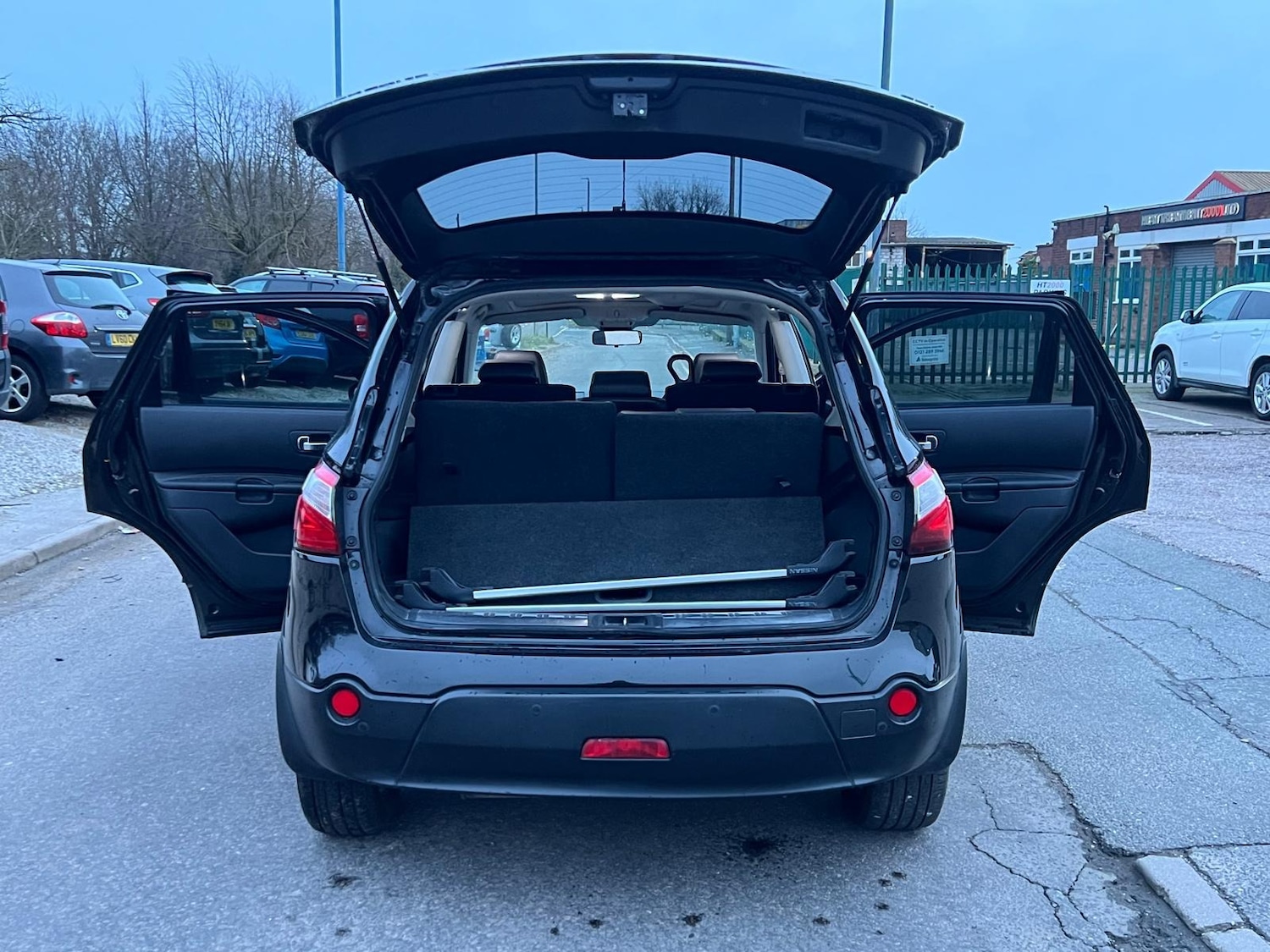 Used Nissan Qashqai+2 2012 for sale - 77157467: Photo 51