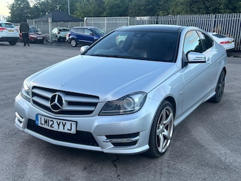 Used Mercedes-Benz C Class 2012 for sale - 78940078: Photo