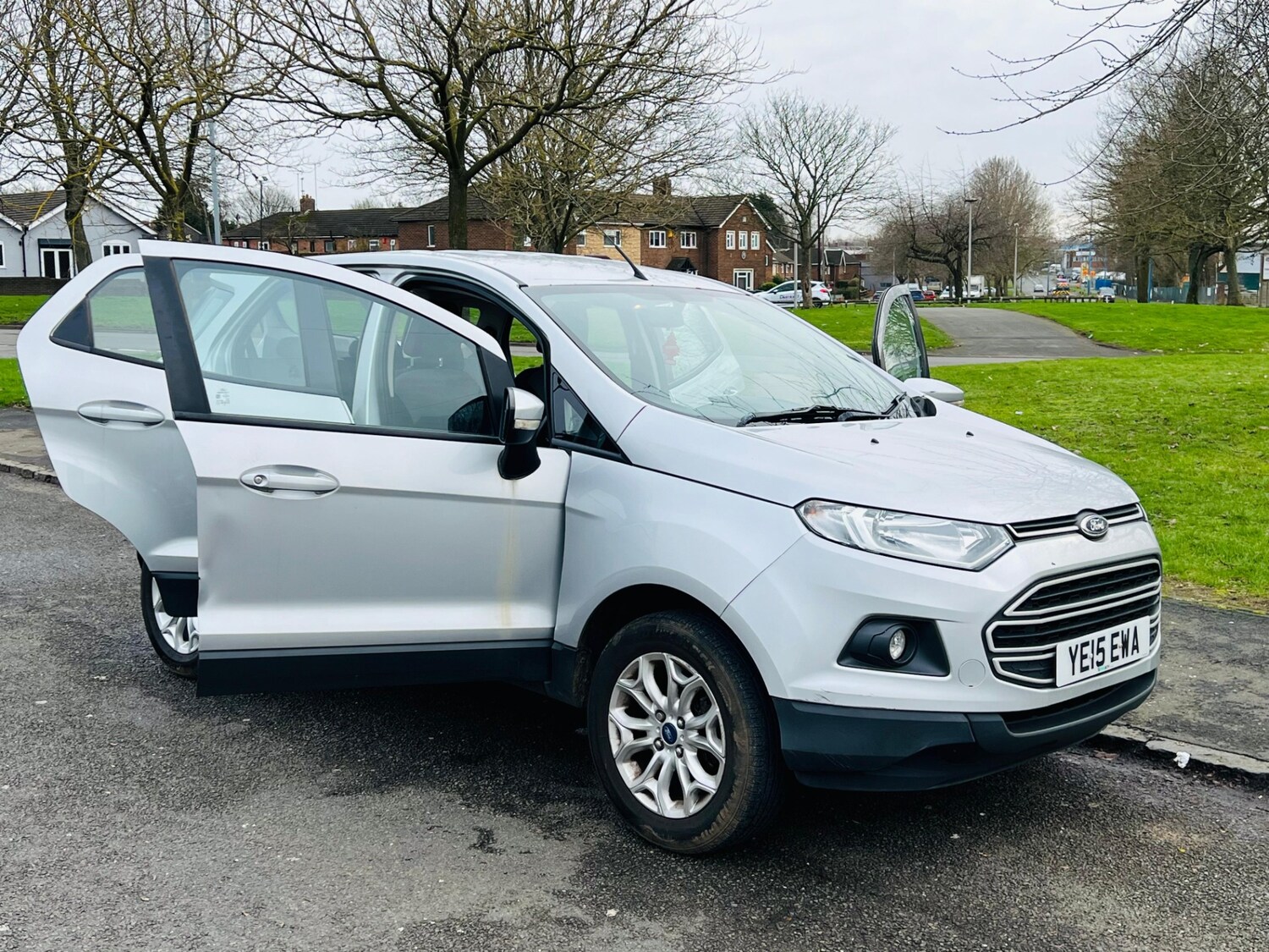 Used Ford Ecosport 2015 for sale - 77551353: Photo 22