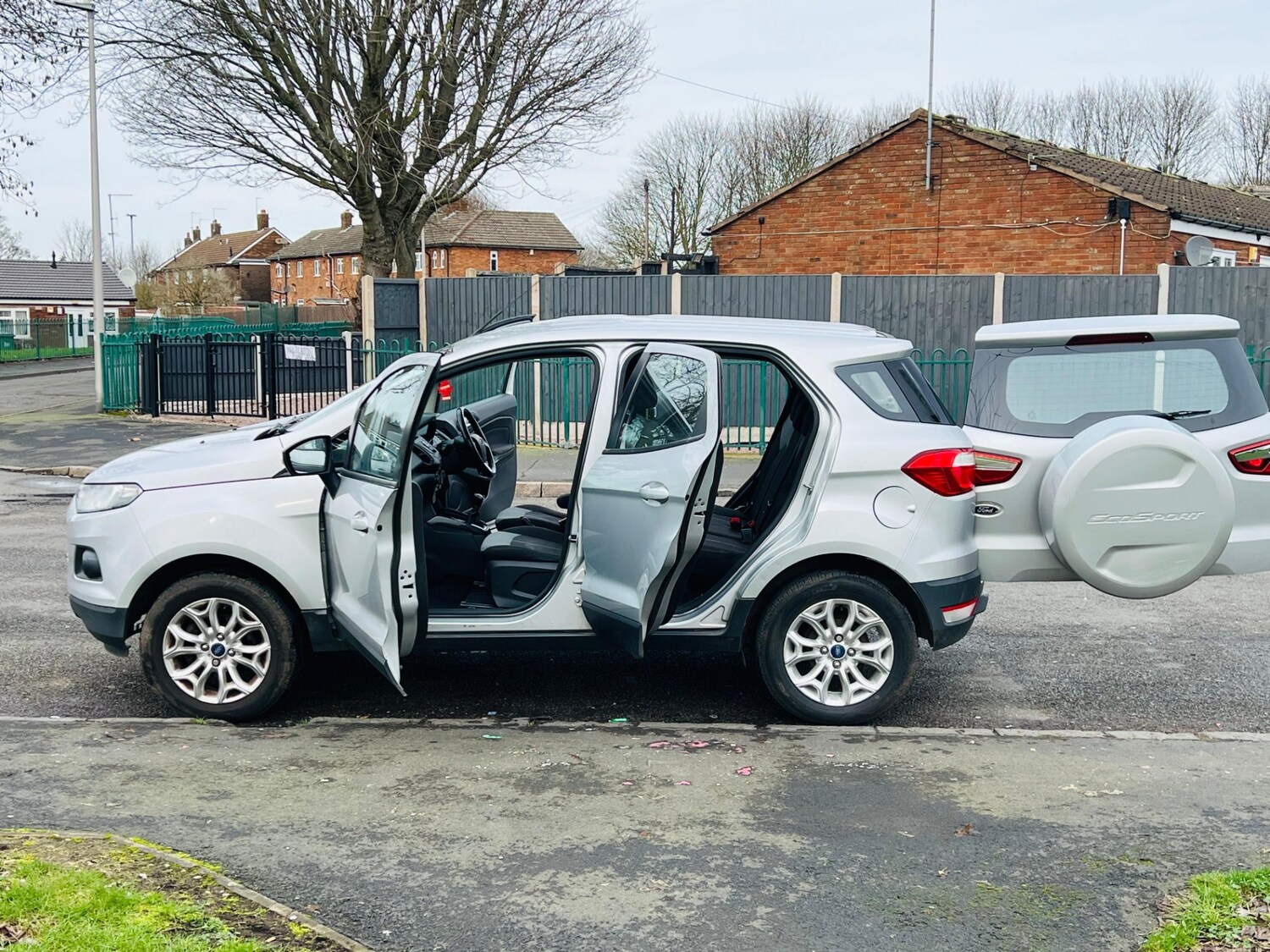 Used Ford Ecosport 2015 for sale - 77551353: Photo 32