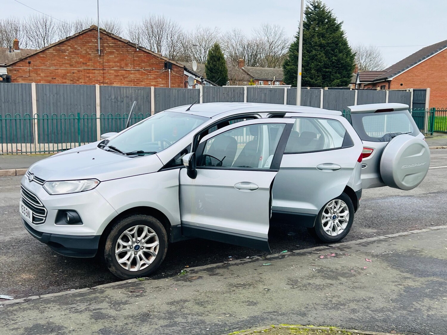Used Ford Ecosport 2015 for sale - 77551353: Photo 33