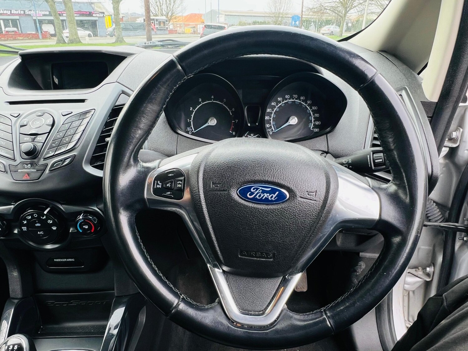 Used Ford Ecosport 2015 for sale - 77551353: Photo 38