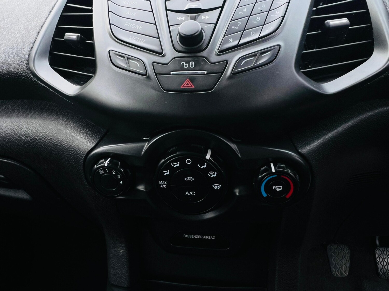 Used Ford Ecosport 2015 for sale - 77551353: Photo 41