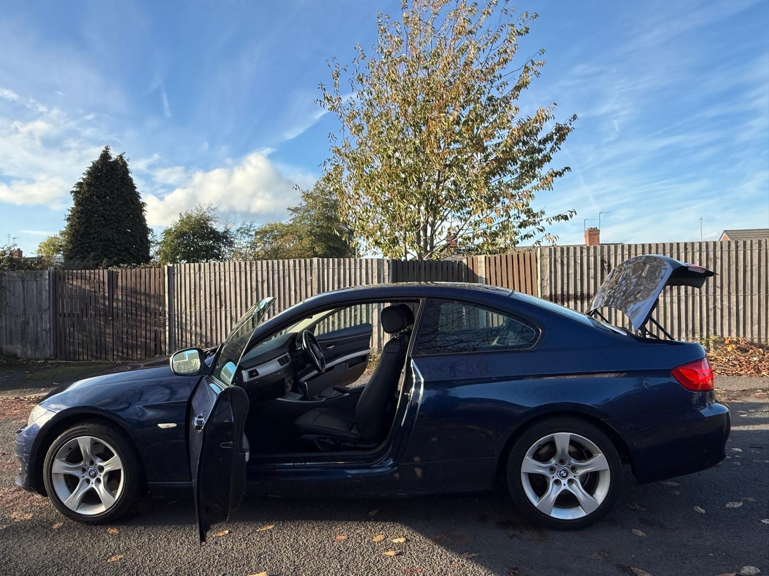 Used BMW 3 Series 2012 for sale - 76446999: Photo 19