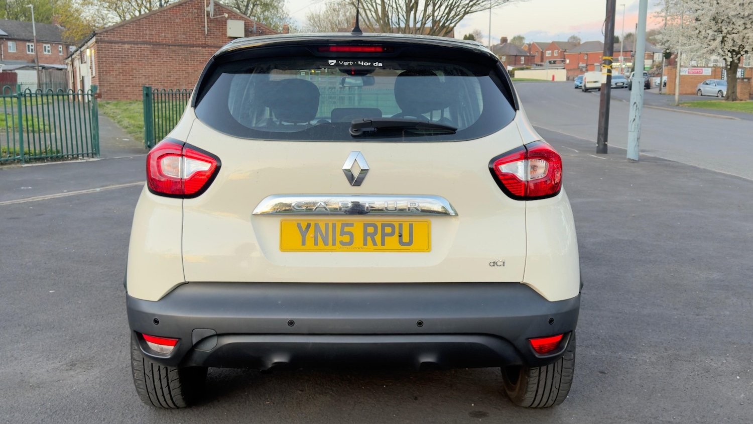 Used Renault Captur 2015 for sale - 78102194: Photo 11