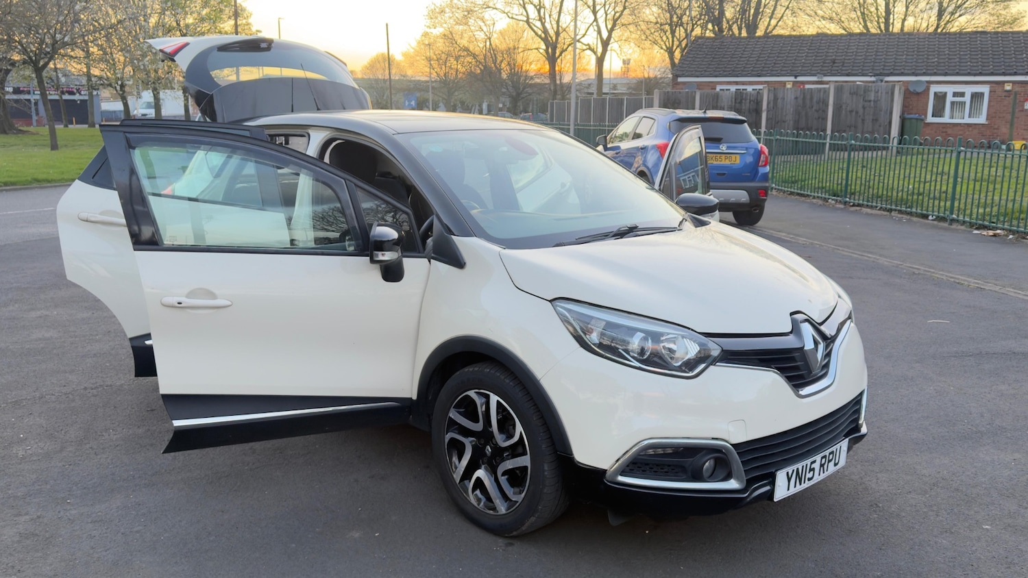 Used Renault Captur 2015 for sale - 78102194: Photo 14