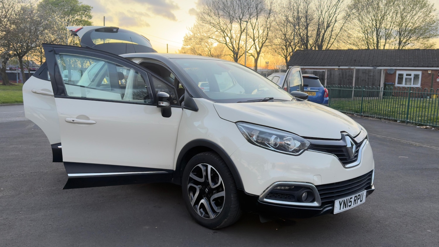 Used Renault Captur 2015 for sale - 78102194: Photo 15