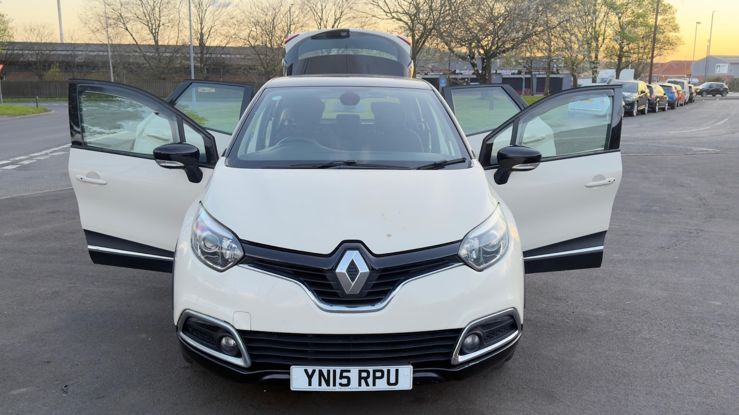 Used Renault Captur 2015 for sale - 78102194: Photo 19