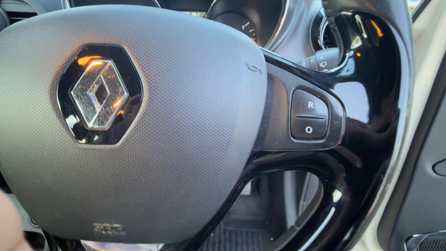 Used Renault Captur 2015 for sale - 78102194: Photo 39