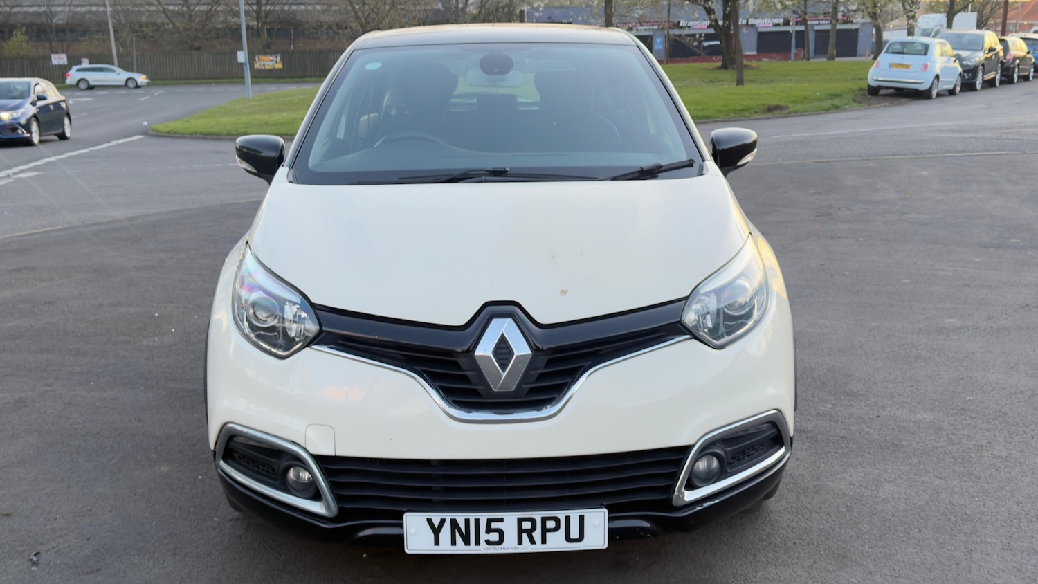 Used Renault Captur 2015 for sale - 78102194: Photo 4