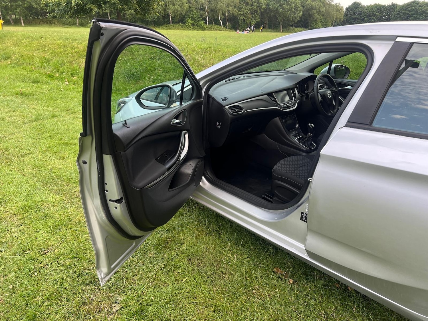 Used Vauxhall Astra 2017 for sale - 76925872: Photo 12
