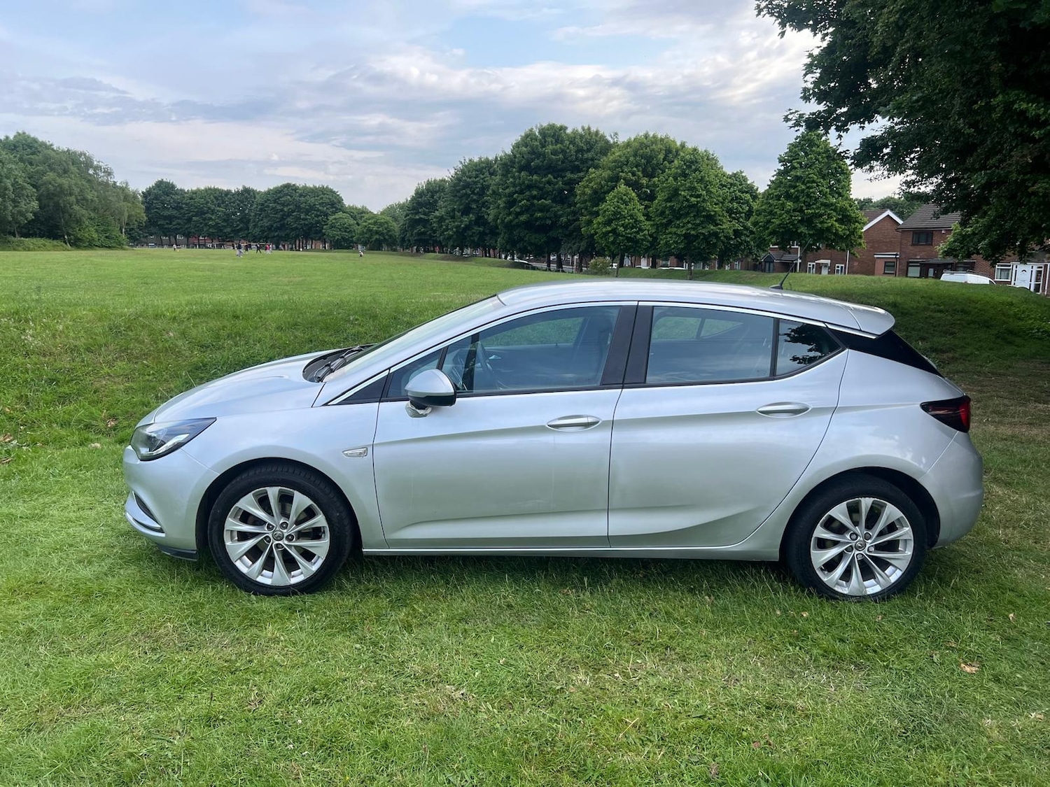 Used Vauxhall Astra 2017 for sale - 76925872: Photo 16