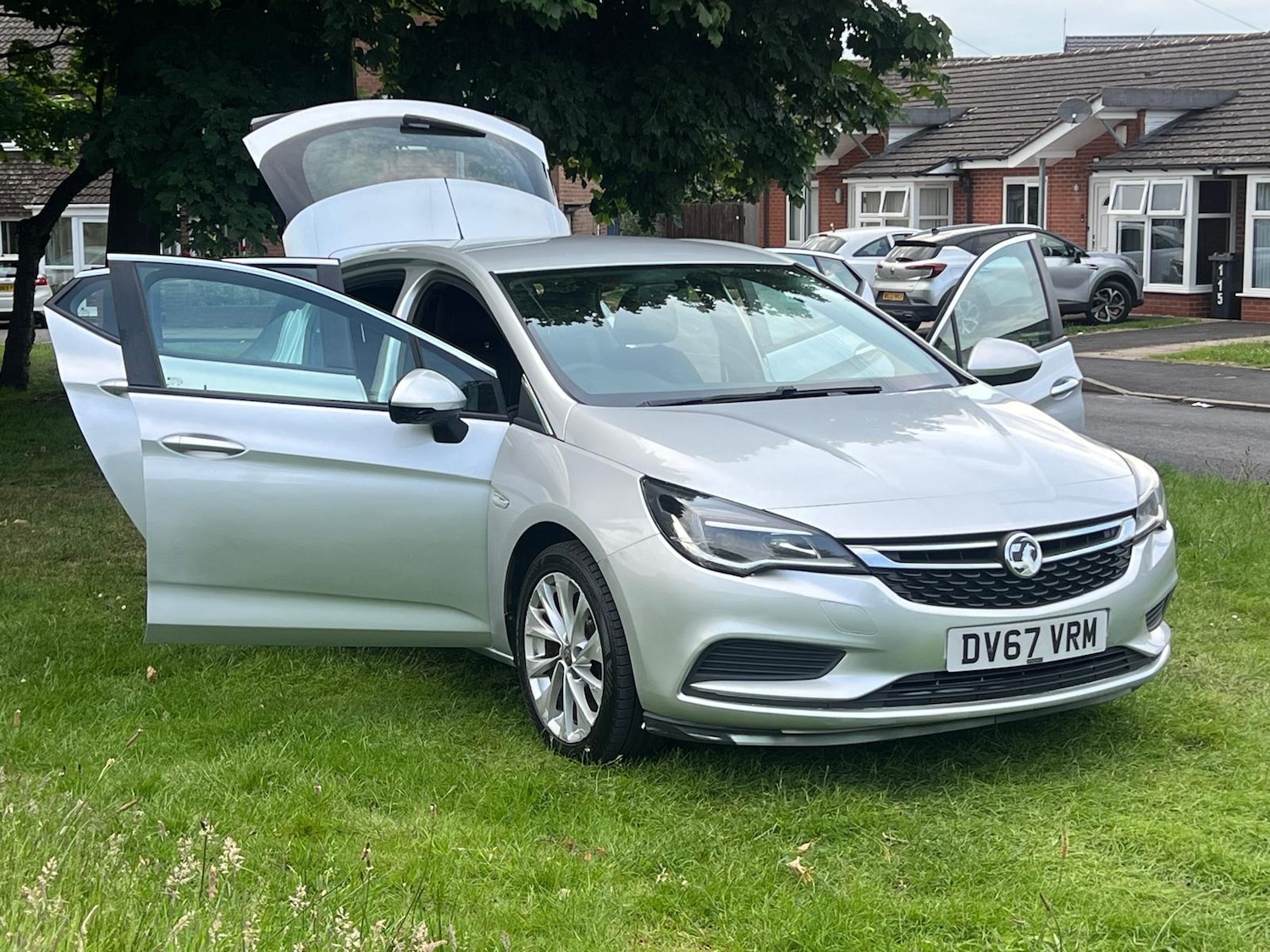 Used Vauxhall Astra 2017 for sale - 76925872: Photo 24