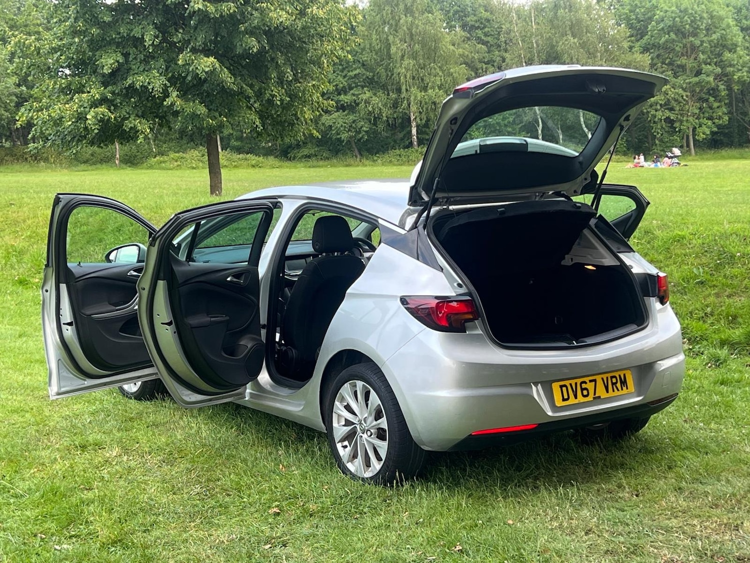 Used Vauxhall Astra 2017 for sale - 76925872: Photo 30