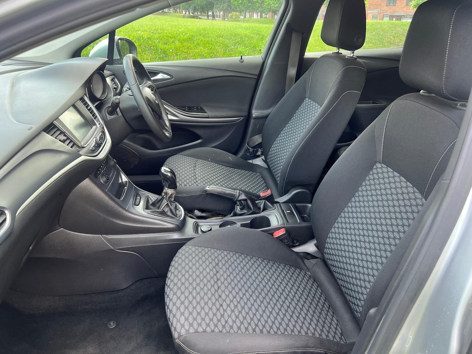 Used Vauxhall Astra 2017 for sale - 76925872: Photo 36