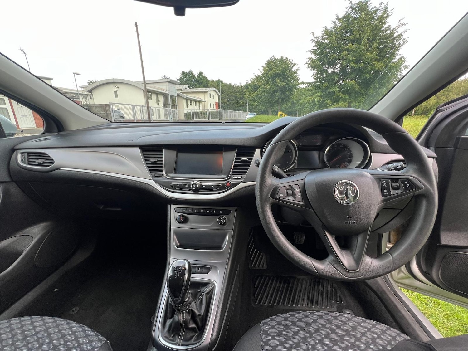 Used Vauxhall Astra 2017 for sale - 76925872: Photo 39