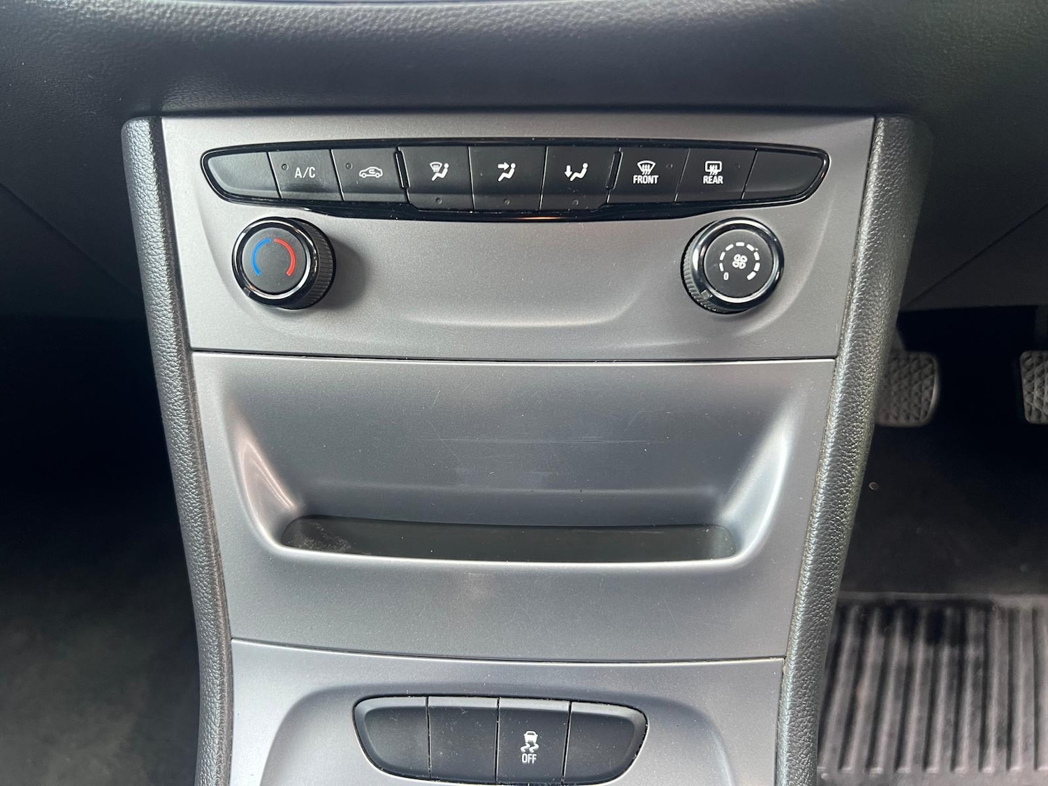 Used Vauxhall Astra 2017 for sale - 76925872: Photo 43