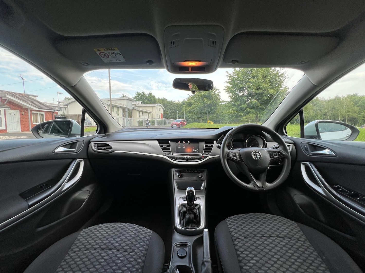 Used Vauxhall Astra 2017 for sale - 76925872: Photo 46