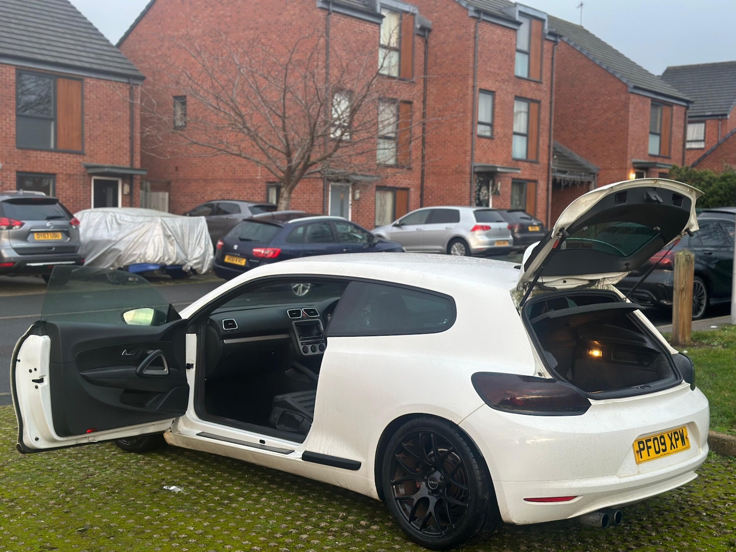 Used Volkswagen Scirocco 2009 for sale - 77082347: Photo 27