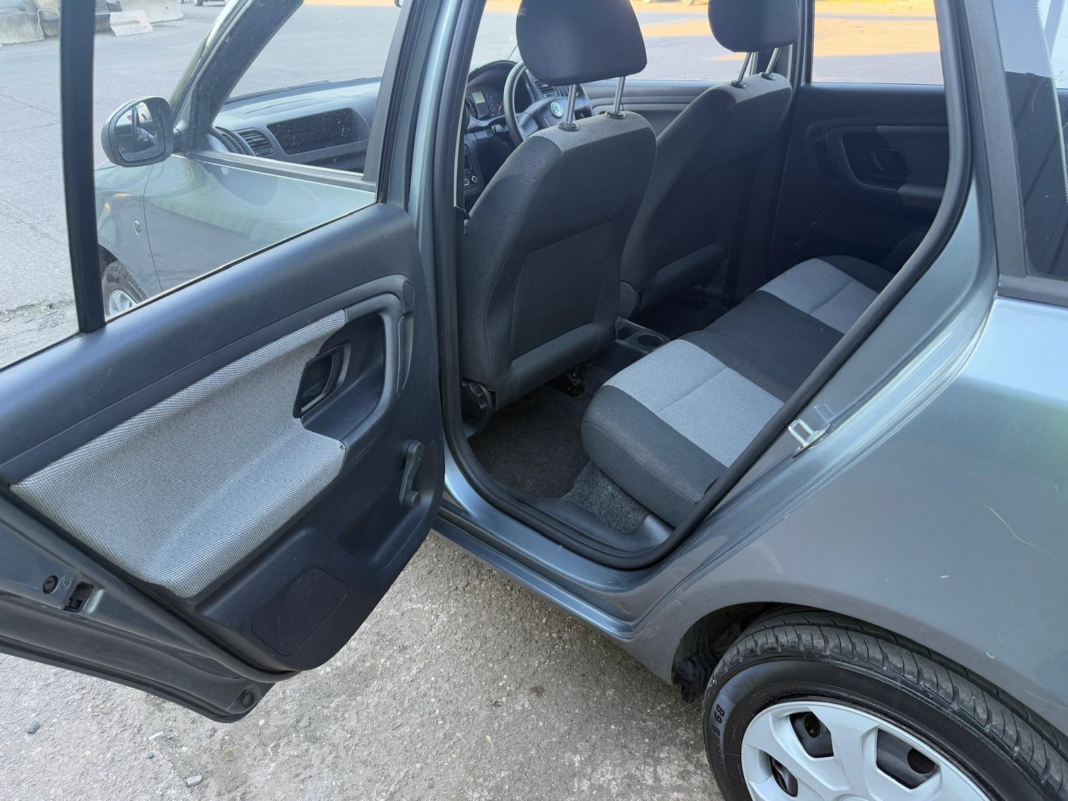 Used Skoda Fabia 2012 for sale - 76307916: Photo 42