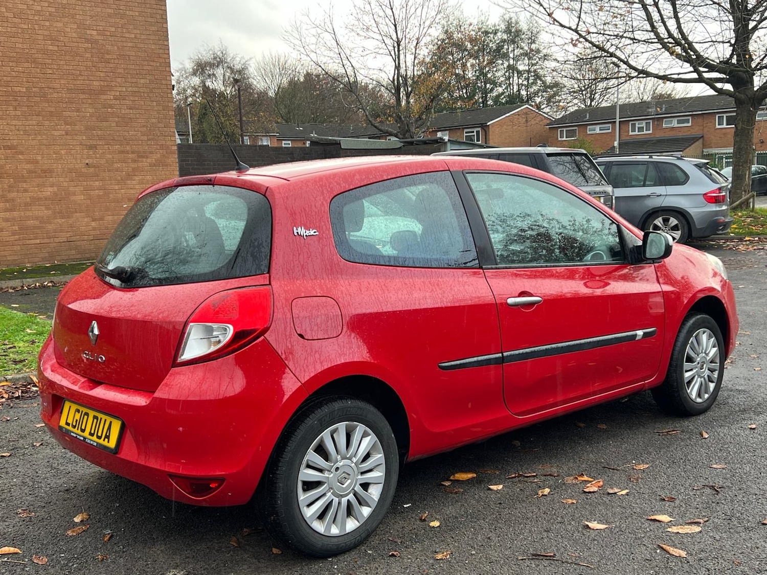 Used Renault Clio 2010 for sale - 76528129: Photo 11